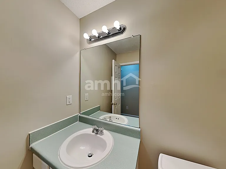 372 Emerald Pines Dr — Photo 13