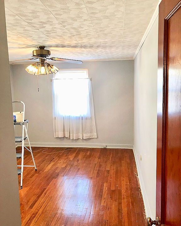 1st image of 29 Oakhill Ave