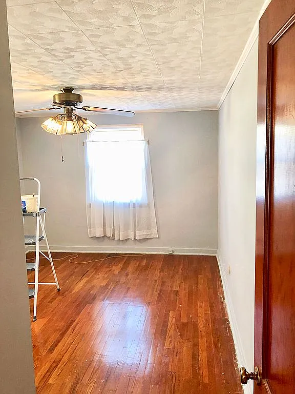 29 Oakhill Ave photo 1