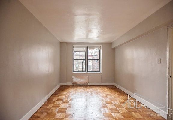 4th image of 275 Clarkson Ave #214