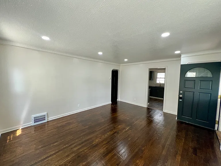 17604 Ponciana Ave — Photo 4