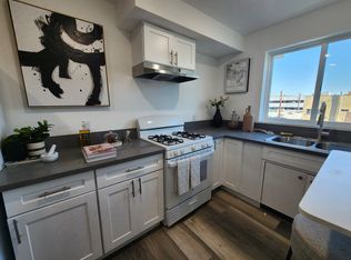 2837 San Marino St #1, Los Angeles, CA 90006
