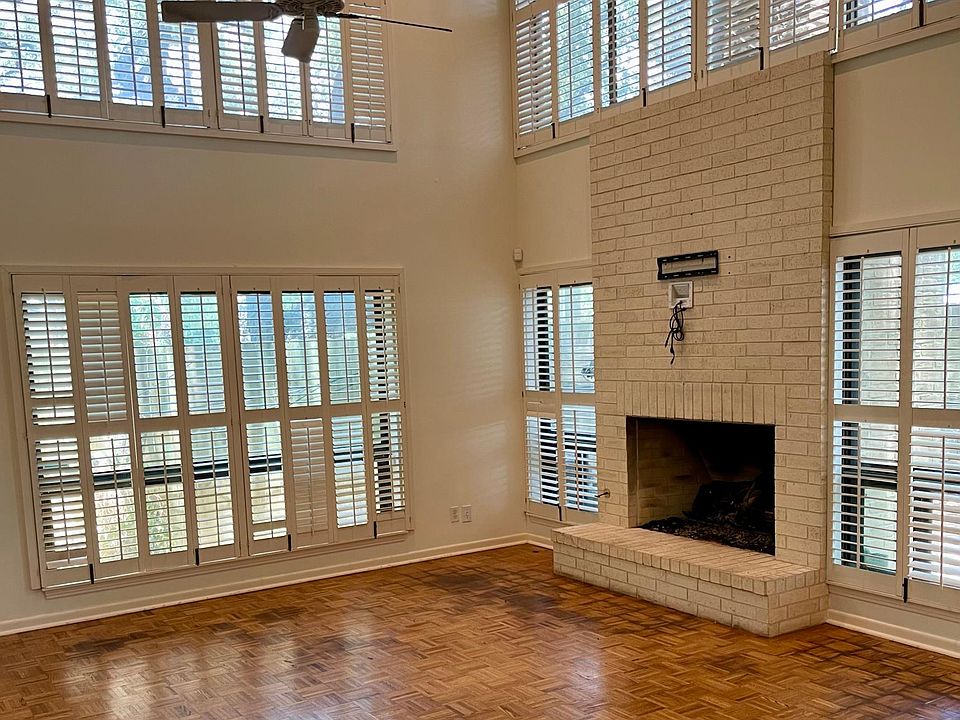 1st image of 8123 N New Braunfels Ave