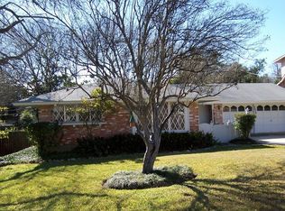 3030 Knight Robin Dr, San Antonio, TX 78209