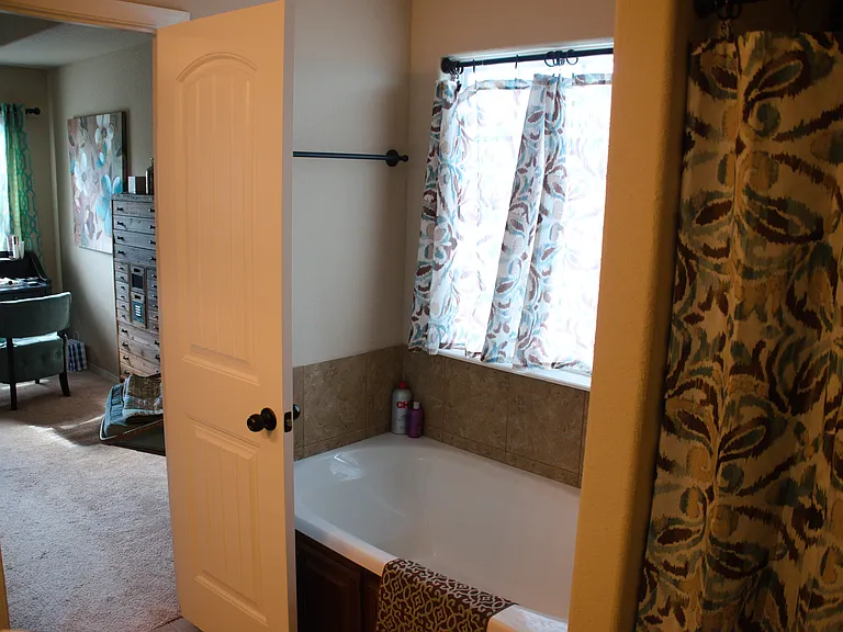 3712 Glenwood Springs St — Photo 13