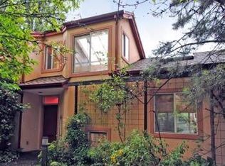 3533 SE Madison St, Portland, OR 97214