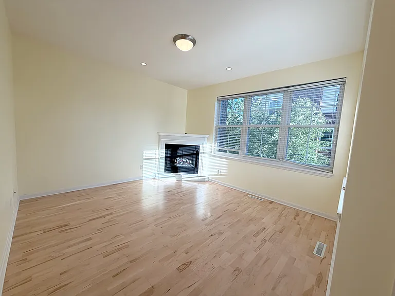 8108 Norwood Ln N — Photo 14