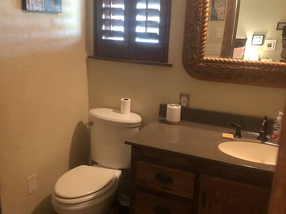 3rd image of 1019 Countryside Dr