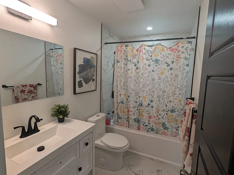 11 Kecala Rd S — Photo 5