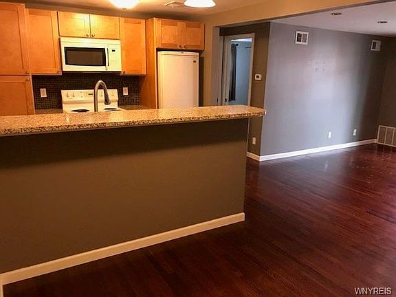 5th image of 770 W Ferry St APT 26B