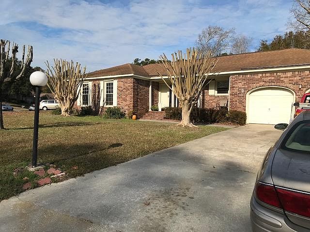 Front w/Crepe Myrtles and Pear Trees