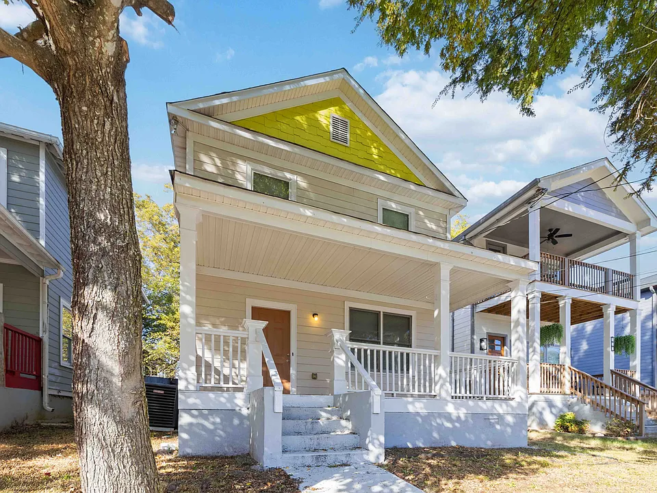 639 Ira St SW