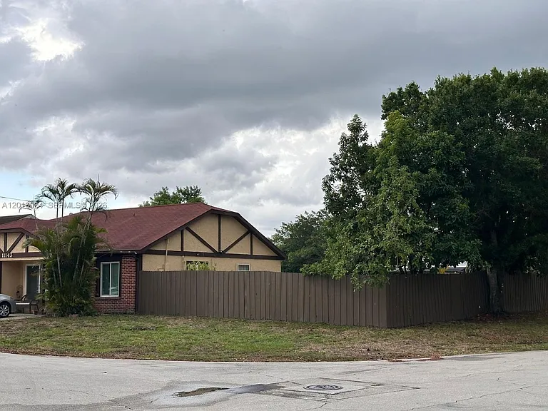 11143 Model Cir E #E — Photo 3