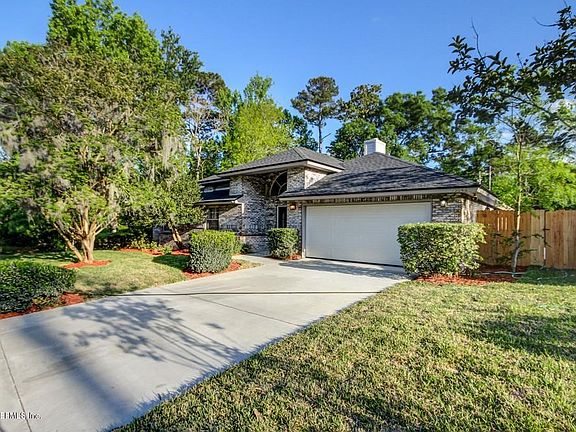 3rd image of 13648 Covington Creek Dr