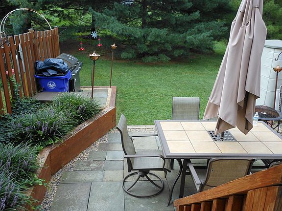 2nd image of 5574 Talbot Ct