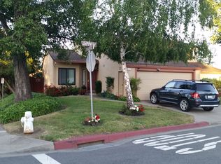 1 Sapphire Ct, Hercules, CA 94547