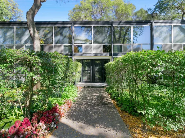 1413 Joliet Pl, Detroit, MI 48207