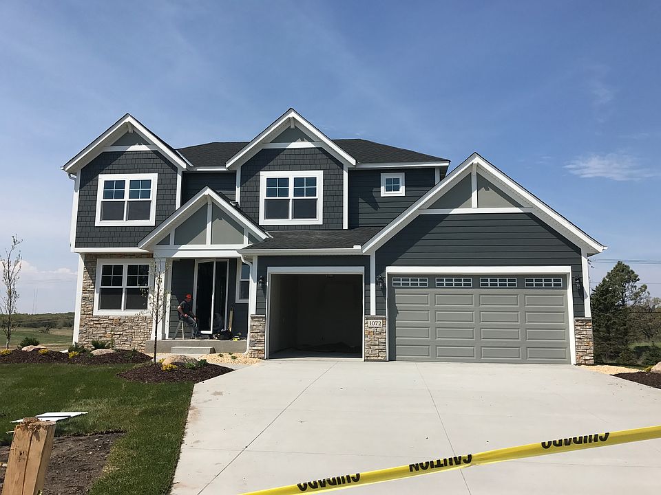 1st image of 1072 Pine Hill Ln