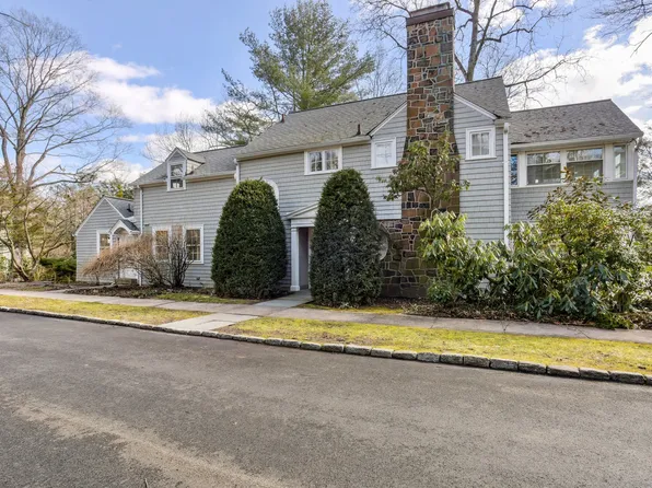 14 Briar Lane, Hamden, CT 06517