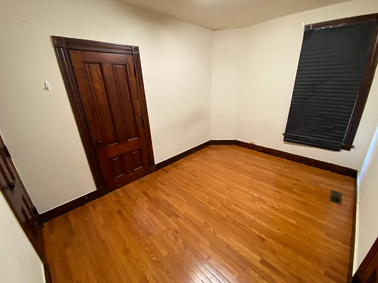 714 State St #2 — Photo 3