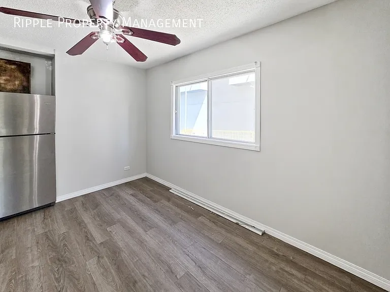 424 32nd Ave NW #UPPER — Photo 10