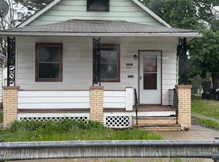 3886 E 57th St, Cleveland, OH 44105