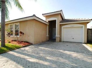15465 SW 143rd Ter, Miami, FL 33196