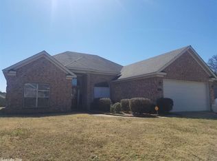 2816 Mary Kathryn Ct, Bryant, AR 72022