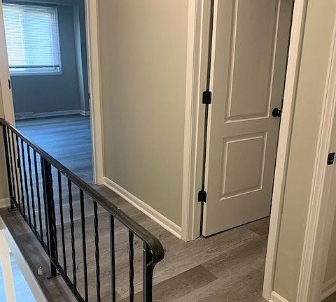 5th image of 1624 W Morgan Ave #1636