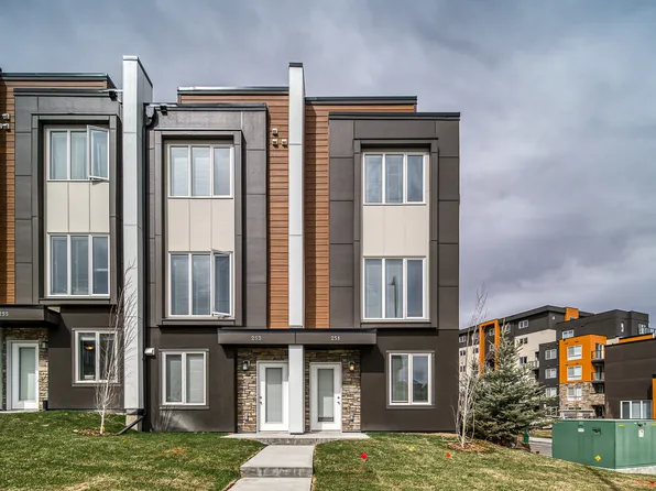 30 Kincora Glen Park NW #311, Calgary, AB T3R 1V3