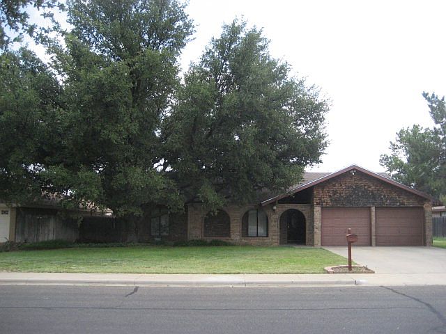 1st image of 4654 Valleybrook Ln