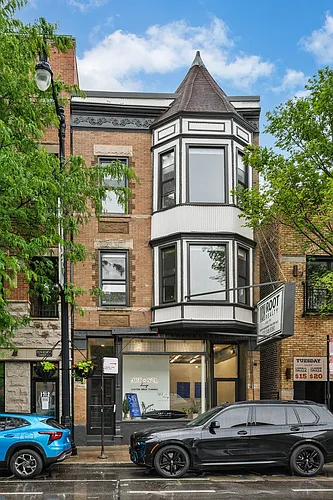 1710 W Belmont Ave Photo 1