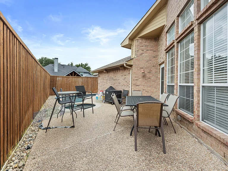 6805 Magnum Dr — Photo 22