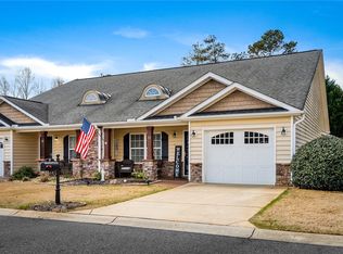 25 Hillsborough Dr, Anderson, SC 29621