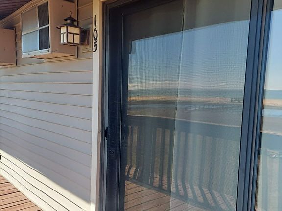 3rd image of 4390 N Us Highway 23 Unit 105