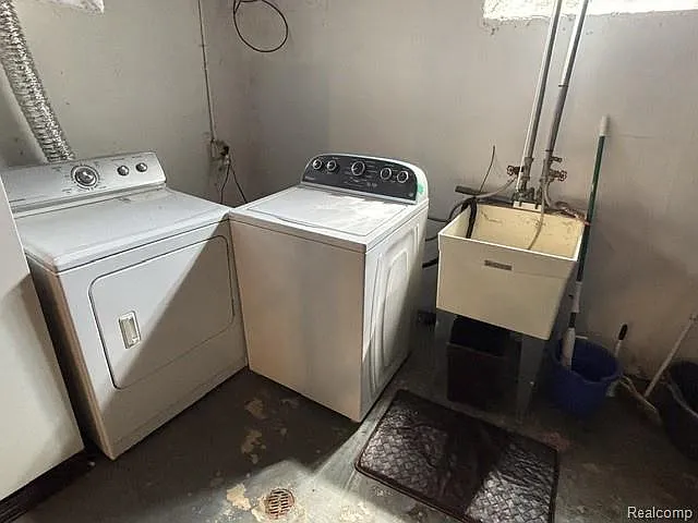 1814 N Center St — Photo 10
