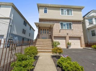 939 Grove St, Elizabeth, NJ 07202