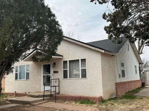 1404 S Avenue B, Portales, NM 88130