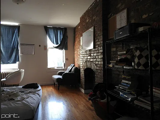 Rented by Point NYC | media 27