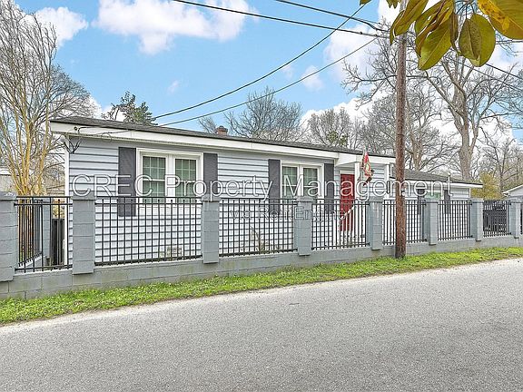 3rd image of 1133 Brody Ave