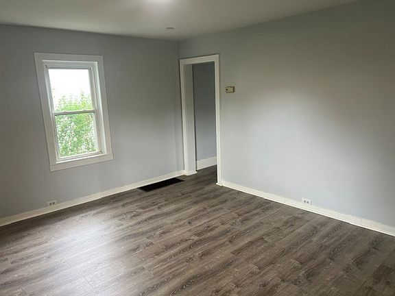5th image of 383-385 1st St