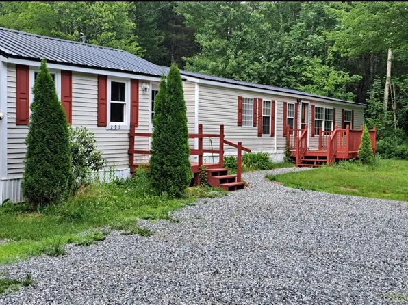 291 Jefferson Road, Washington, ME 04574