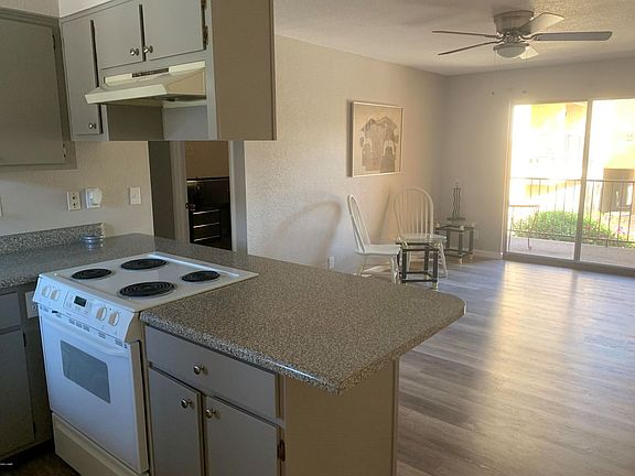 4th image of 276 Lake Havasu Ave S APT B16