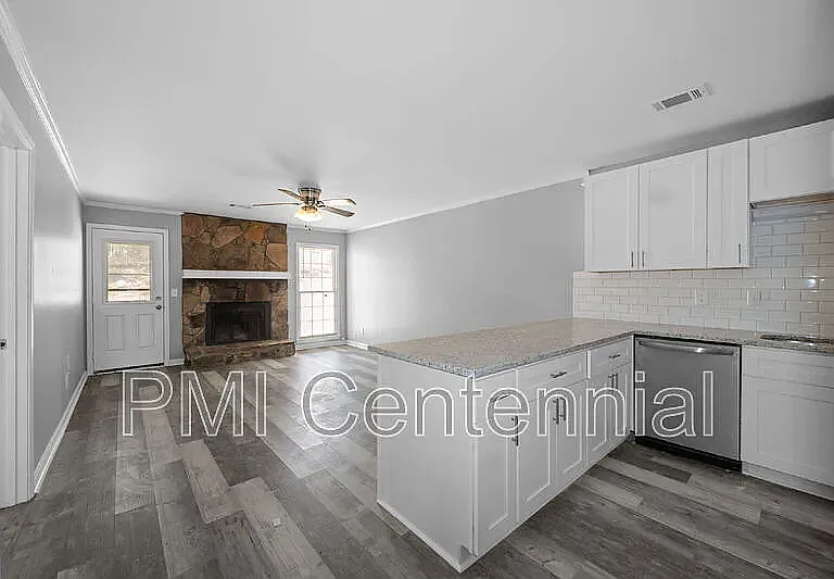 5569 Everglades Trl — Photo 10