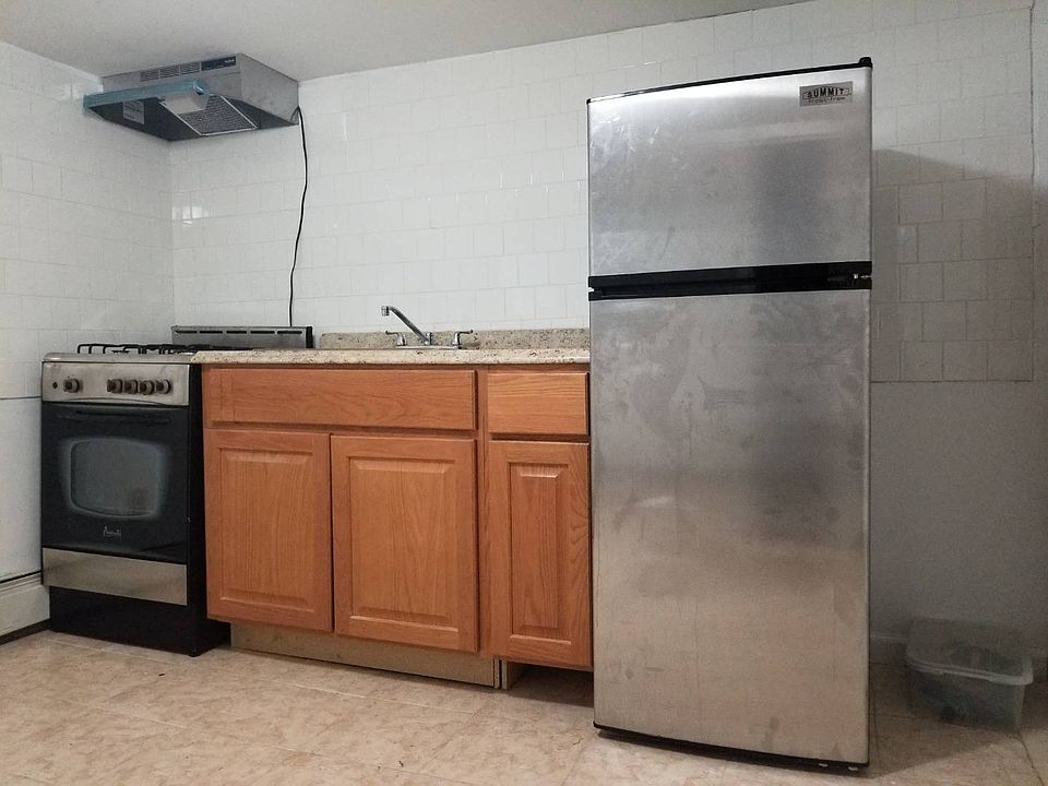 1st image of 21812 131st Ave Floor M1