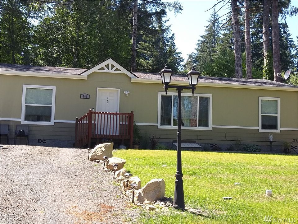 1st image of 561 E Lakeshore Dr W