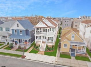 432 Asbury Ave #2, Ocean City, NJ 08226