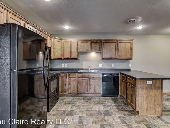 5th image of 1284 Parkland Dr Unit 4