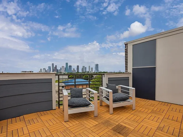 1011 Studemont St #101 — Photo 15