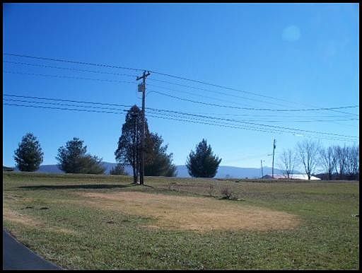 4th image of 7684 Highway 127 S